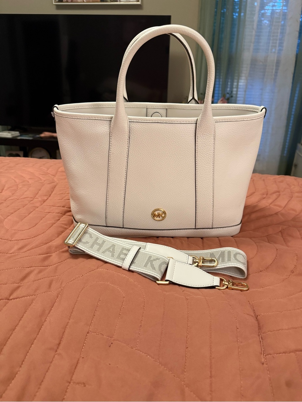 Michael Kors White Pebbled Leather Tote with Gold Logo Accent and Logo Strap